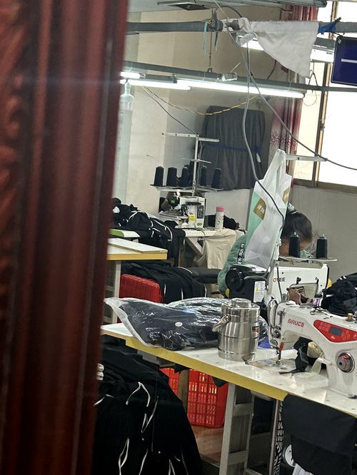 私房变厂房，安全谁来管？——咸宁永安老城区服装加工隐患调查